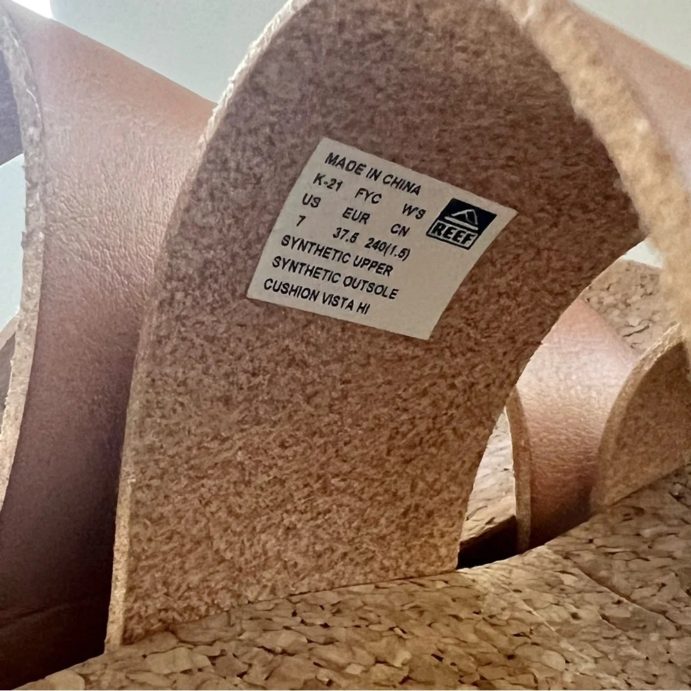 Reef Cushion Vista Hi Platform Sandals